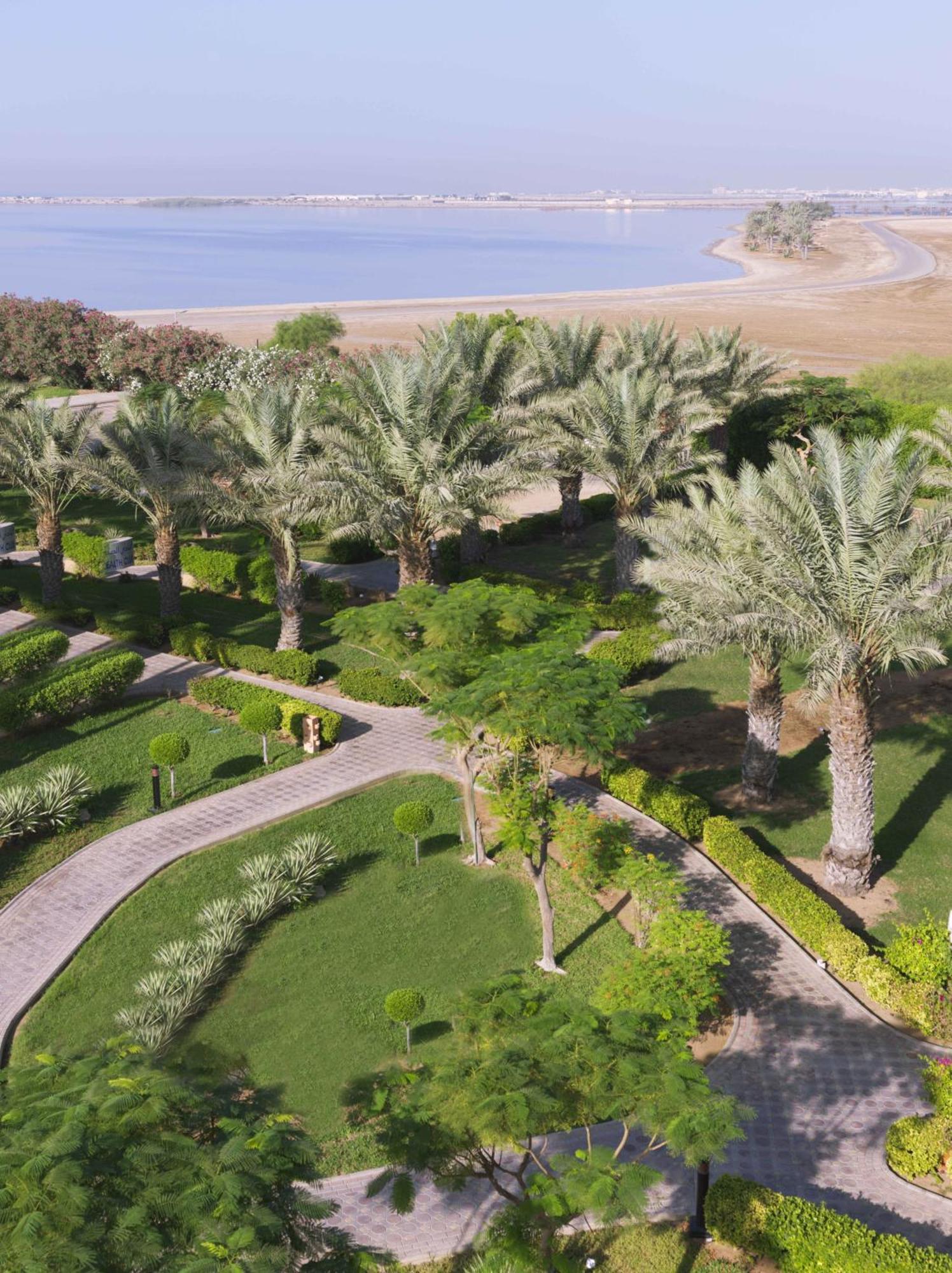 Radisson Blu Hotel, Yanbu Exteriér fotografie