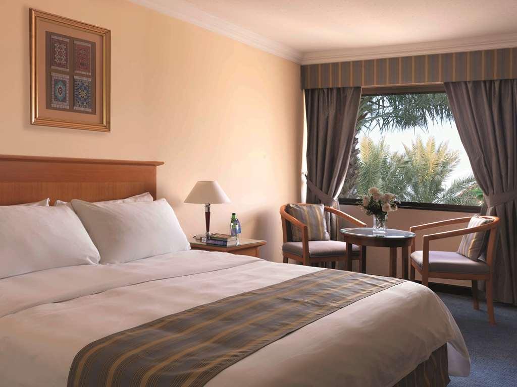 Radisson Blu Hotel, Yanbu Exteriér fotografie